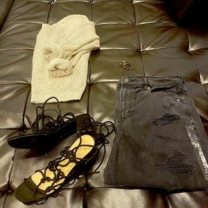 Hi! These are high waisted American eagle 🦅 jeans